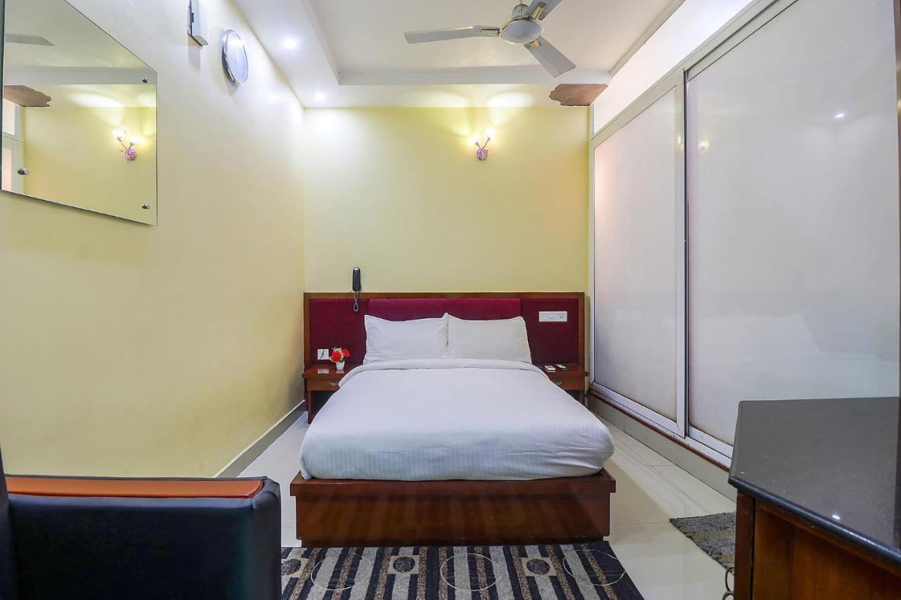 Fabhotel Ghala Residency Kochi