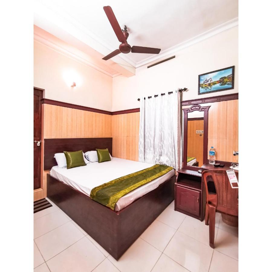 New As Tourist Aluva * Kochi