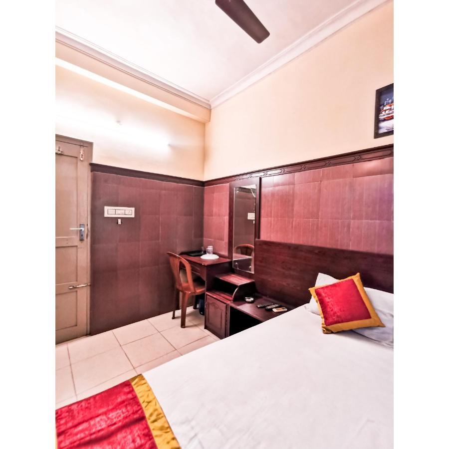 Lodge New As Tourist Aluva Kochi