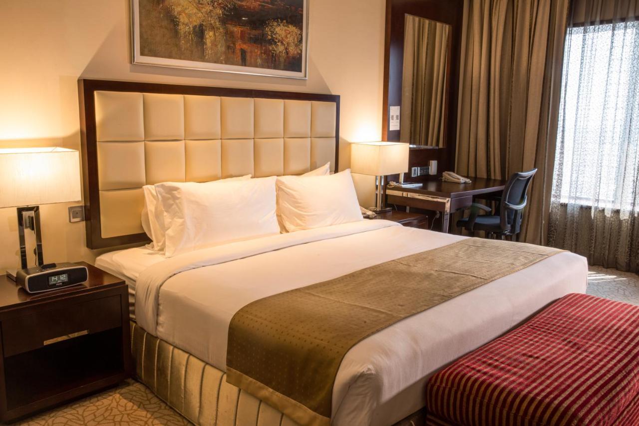 Cochin By Ihg Hotel