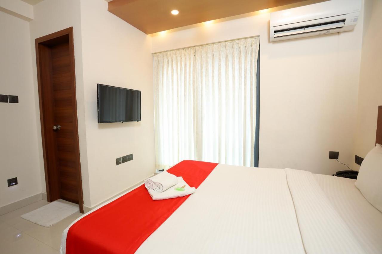 Q One Plaza Hotel Kochi