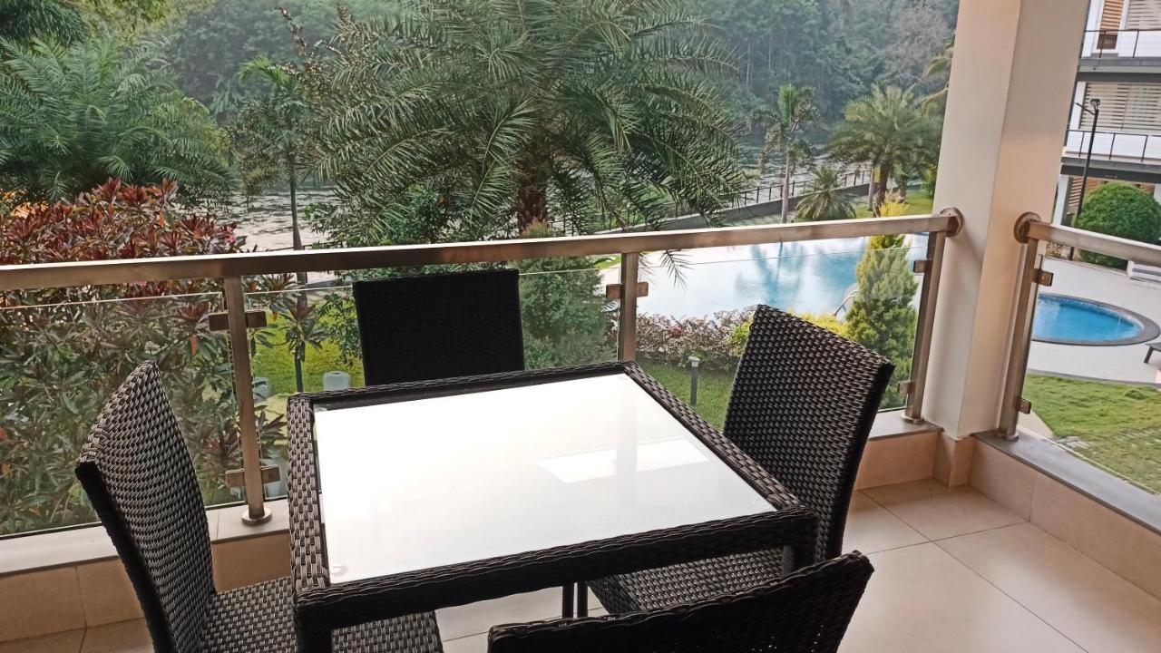 Holiday park River Terrace Resort&spa Kochi