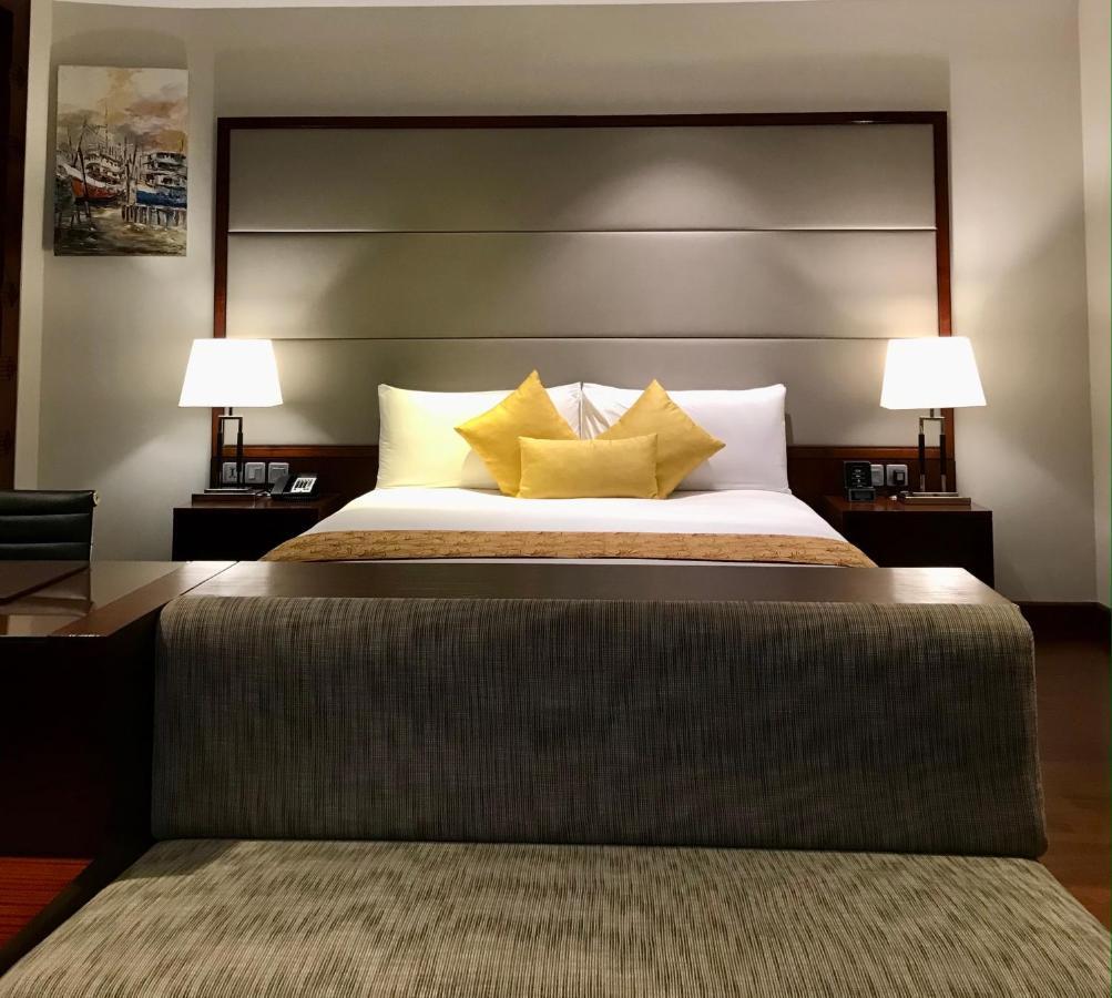 Crowne Plaza By Ihg