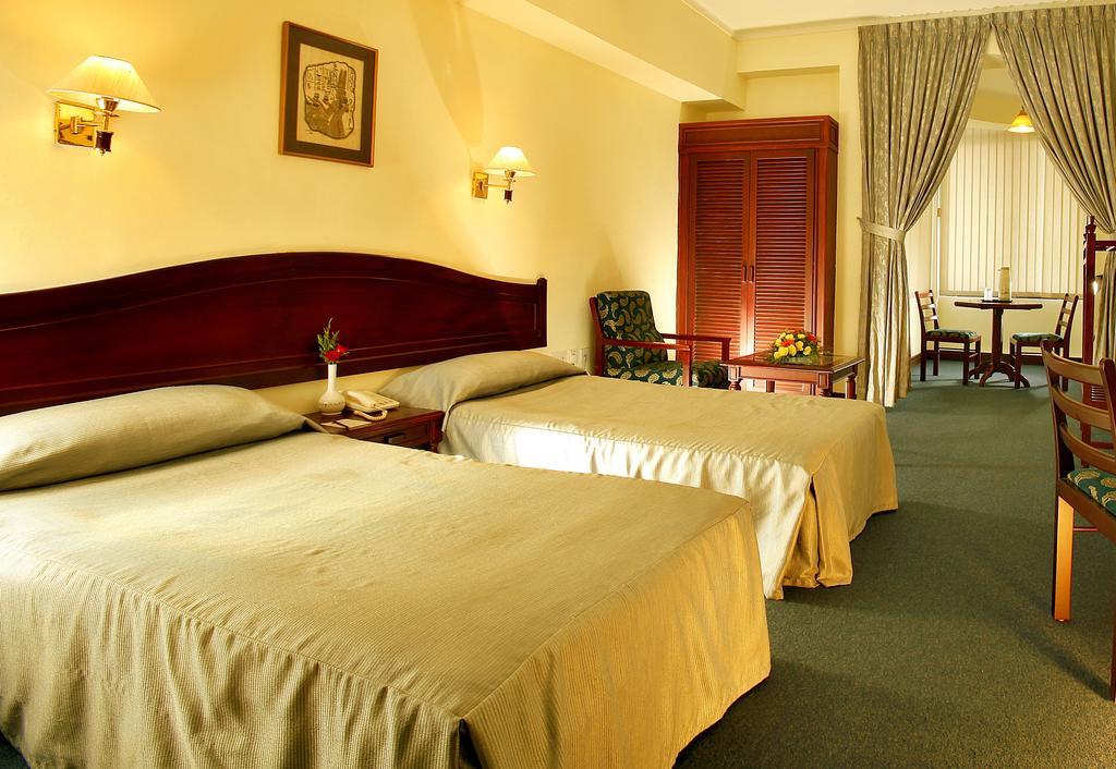 Hotel The International 4*