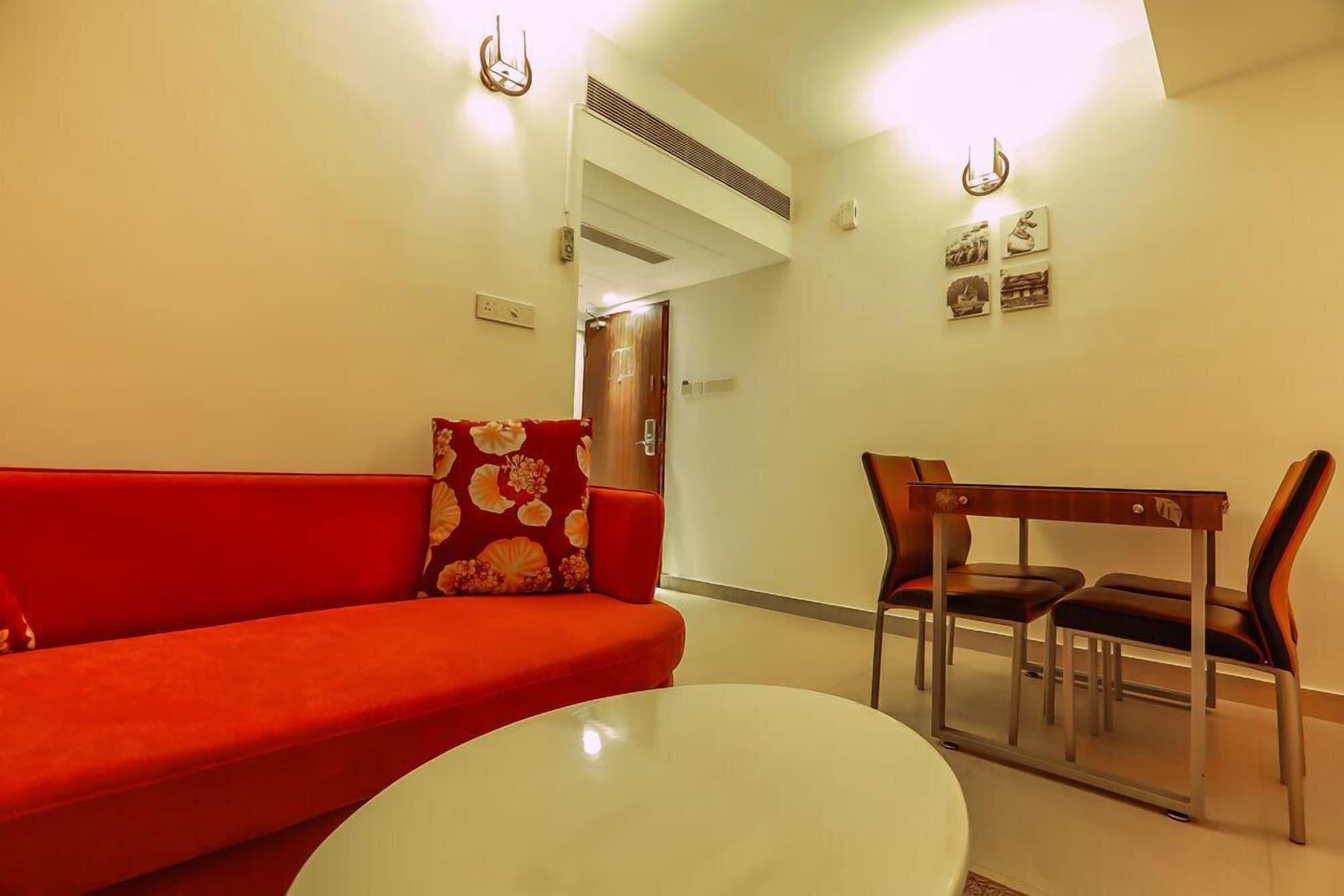 Nm Royale County Hotel Kochi