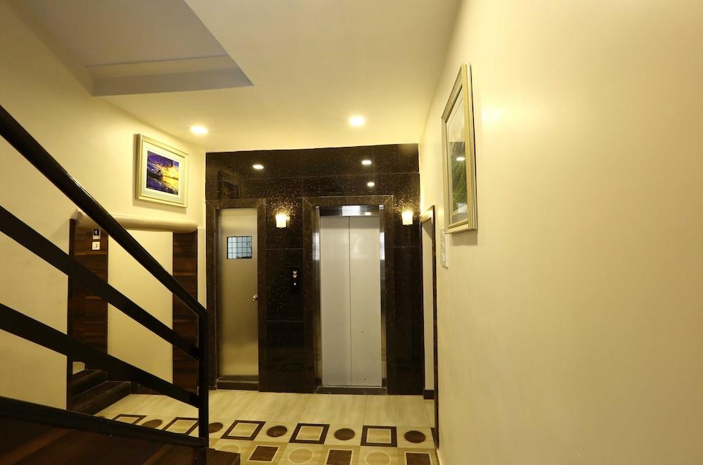 Hotel Caprice 3*