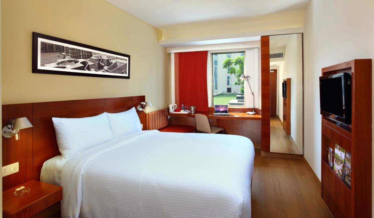Hotel Ibis Centre - An Accor Brand 4*