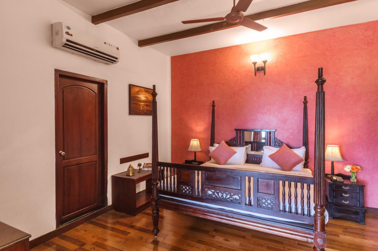 Amritara The Poovath Beachfront Heritage, Resort