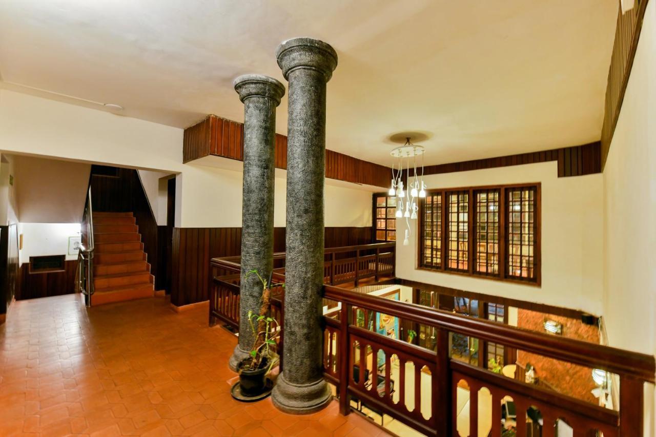 Oyo 16778 House Of Yesudas Hotel 3*