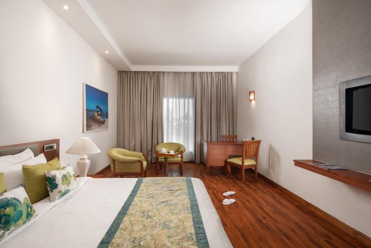 Hotel The Avenue Regent 4*