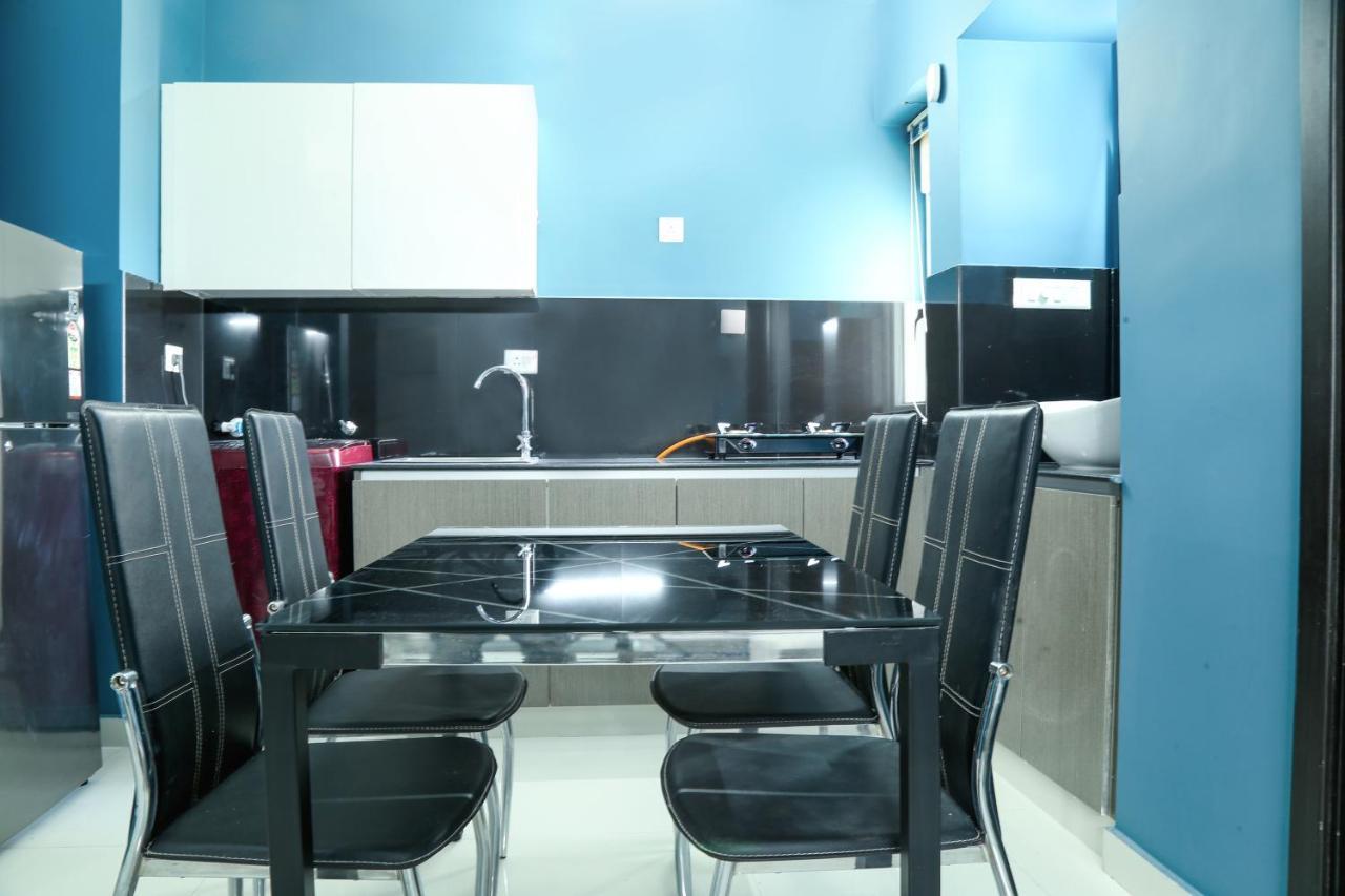 Earthspace Transit By Traven Homes * Kochi