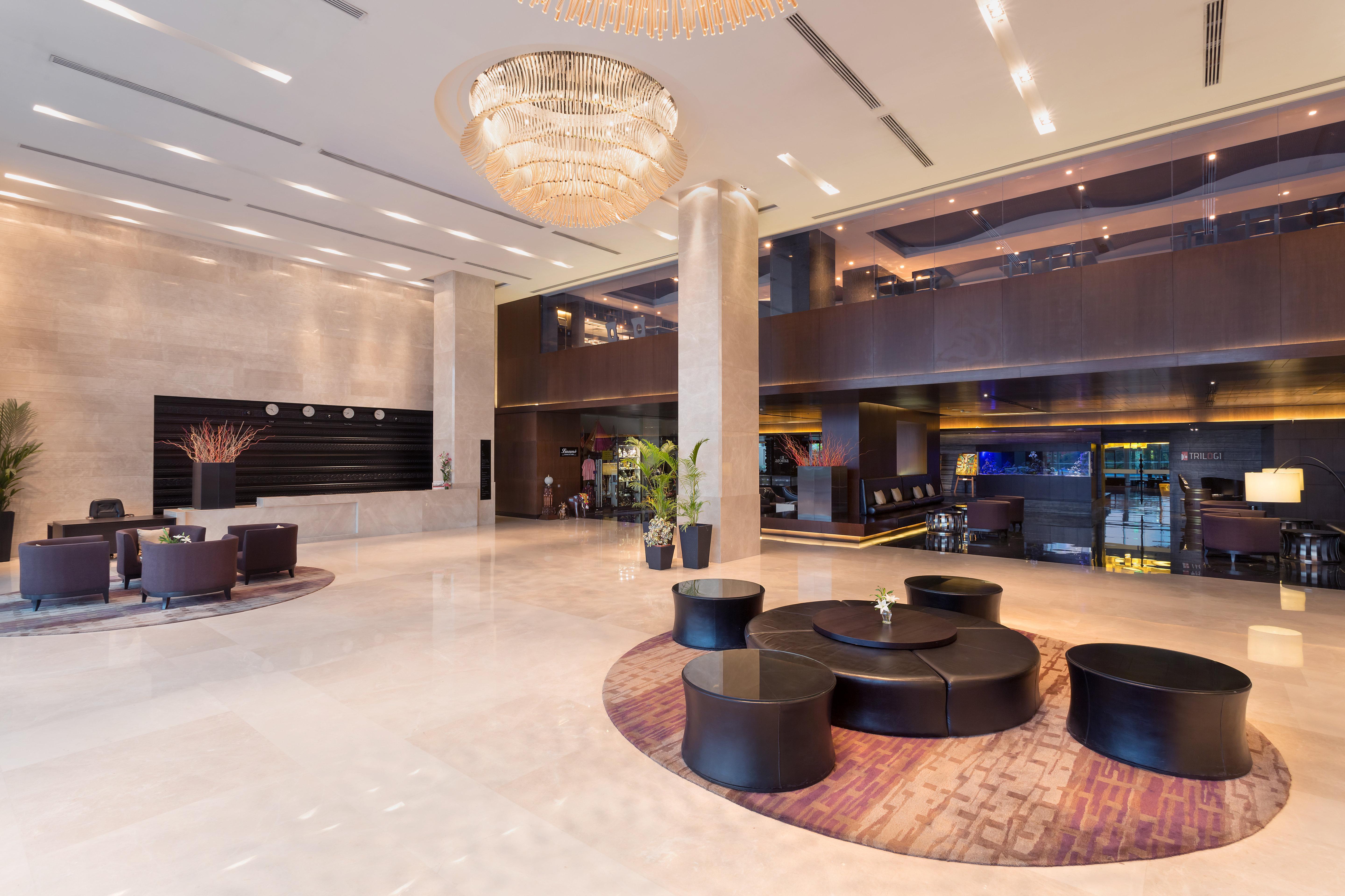 Hotel Crowne Plaza By Ihg Kochi