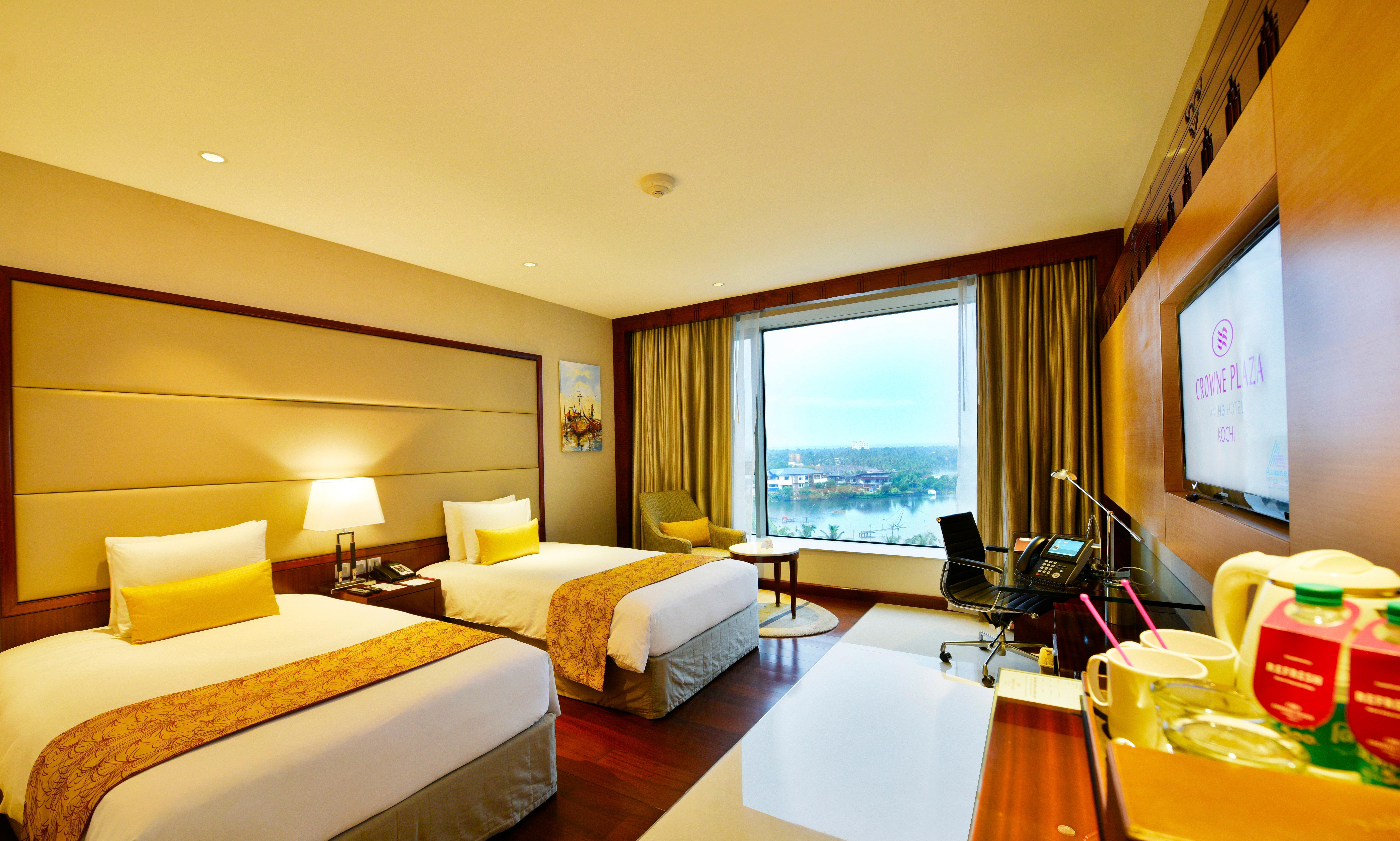 Crowne Plaza By Ihg Hotel Kochi