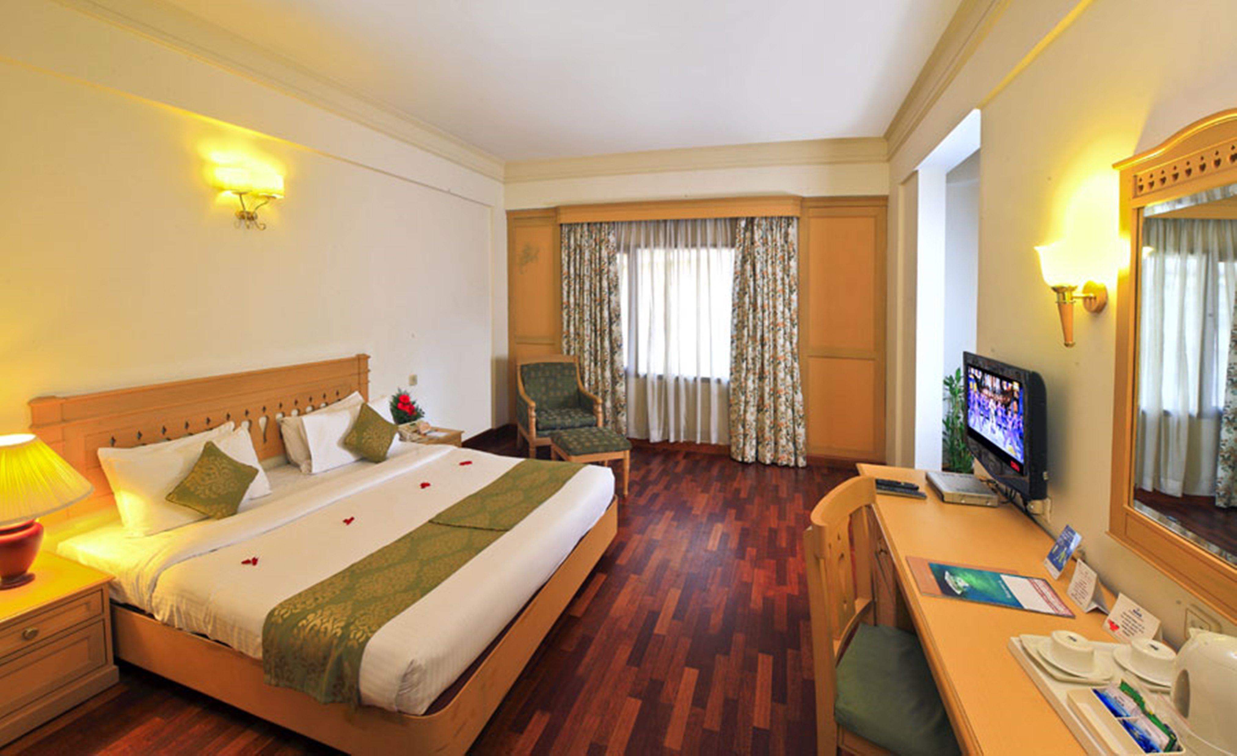 Hotel Abad Atrium 4*