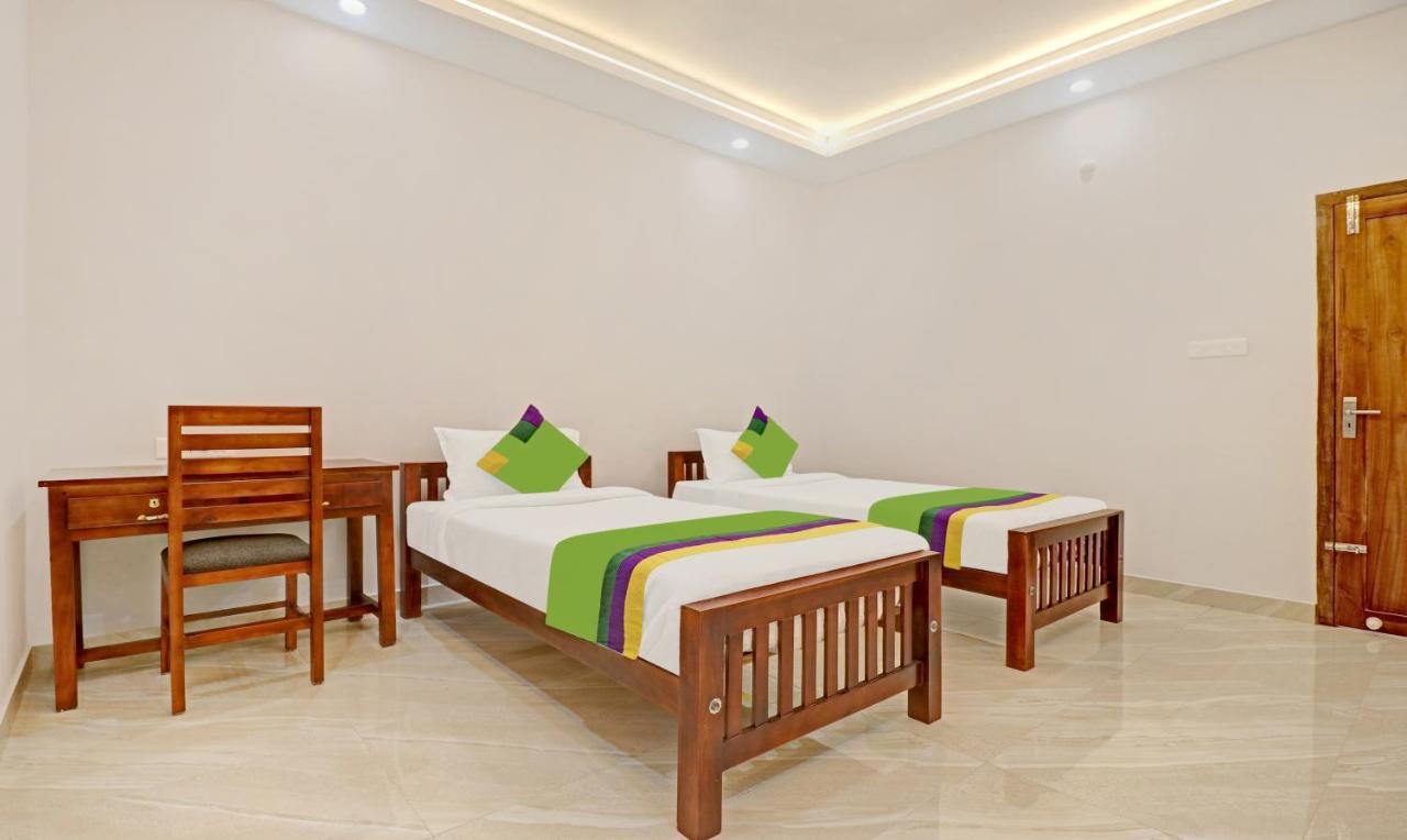 Hotel Itsy Palm Grove By D2v