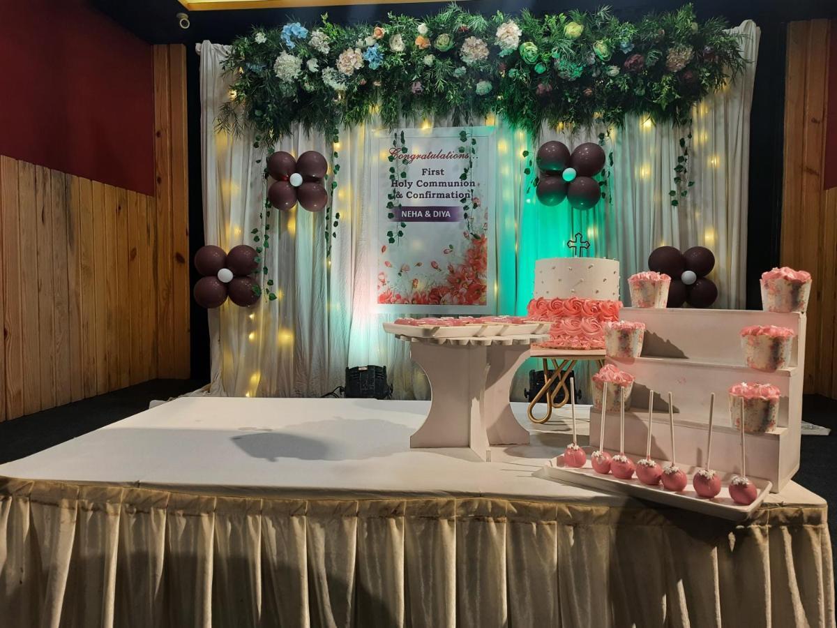 Hotel Emerald Royal Residency Kochi