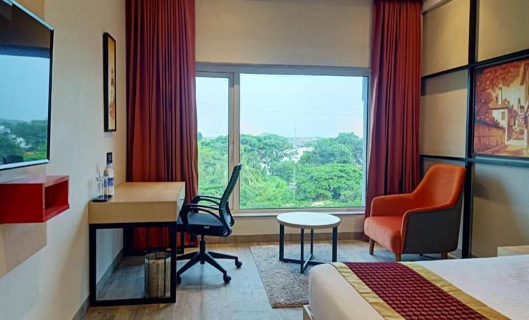 Hotel Ginger Kochi, Kalamassery