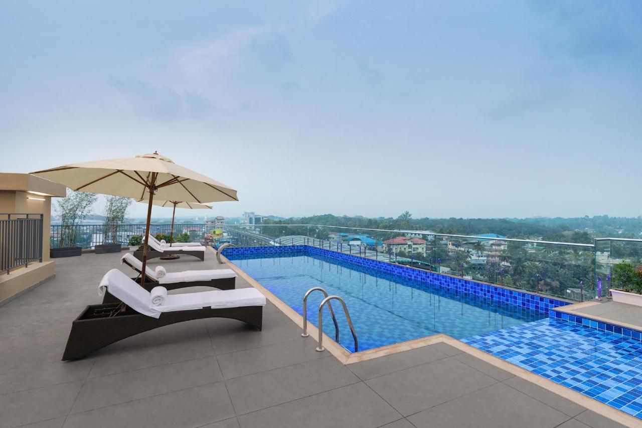 Ginger Kochi, Kalamassery 4*