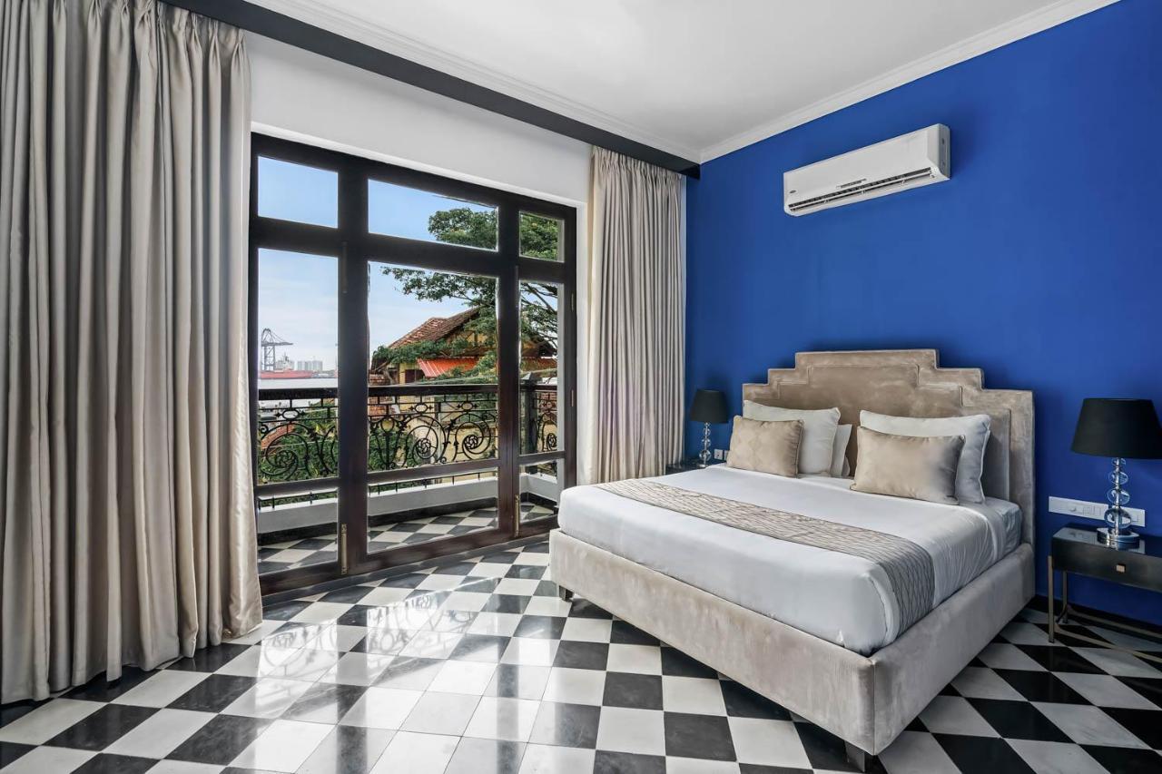 Welcomheritage Azora By Ayatana, Hotel 4*