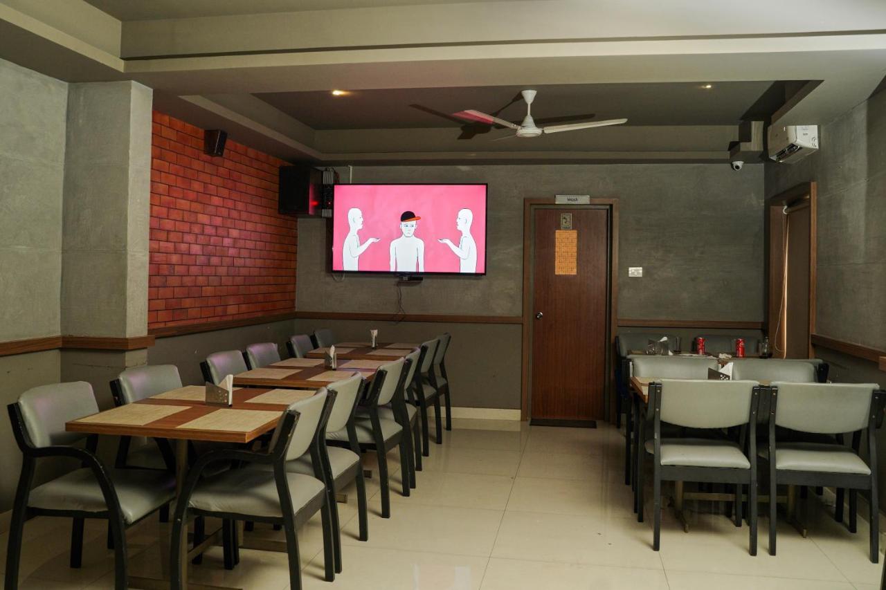 Gino Tourist Hotel Kochi
