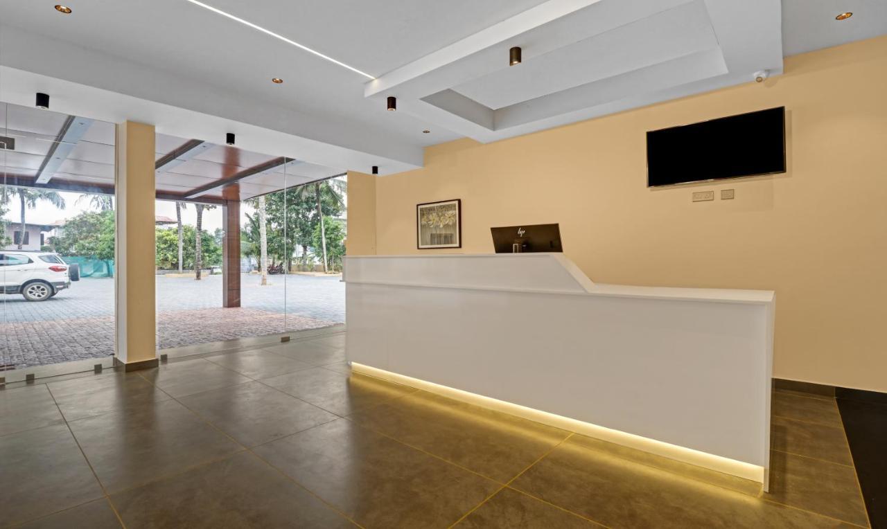Hotel Treebo Grand Vistara Airport Kochi