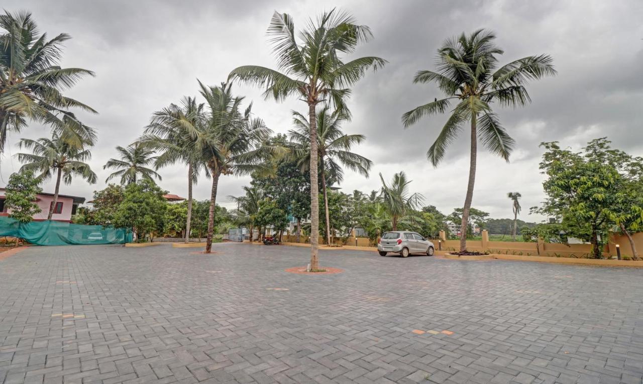 Treebo Grand Vistara Airport Hotel 3*