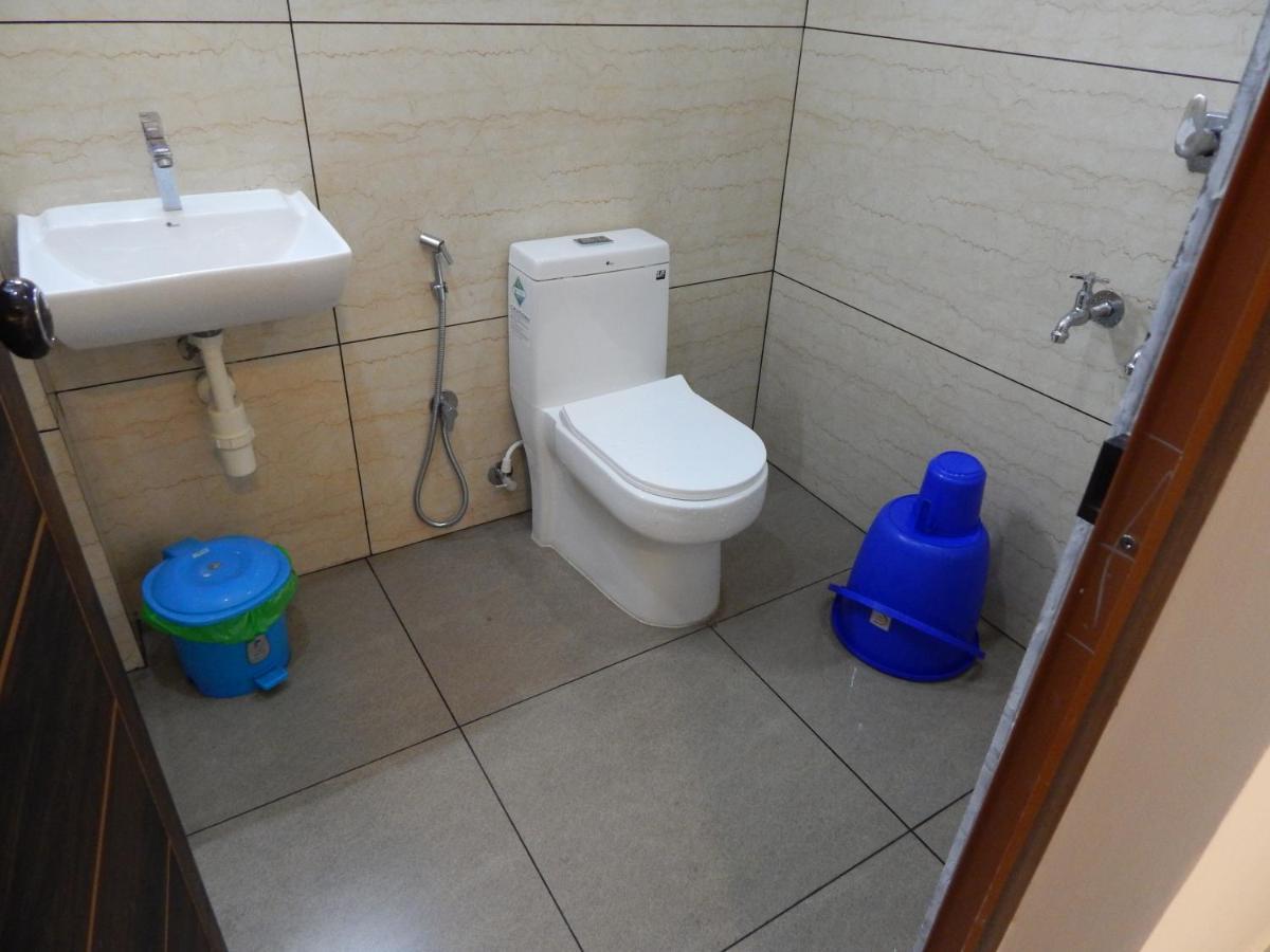 Hisham Residency