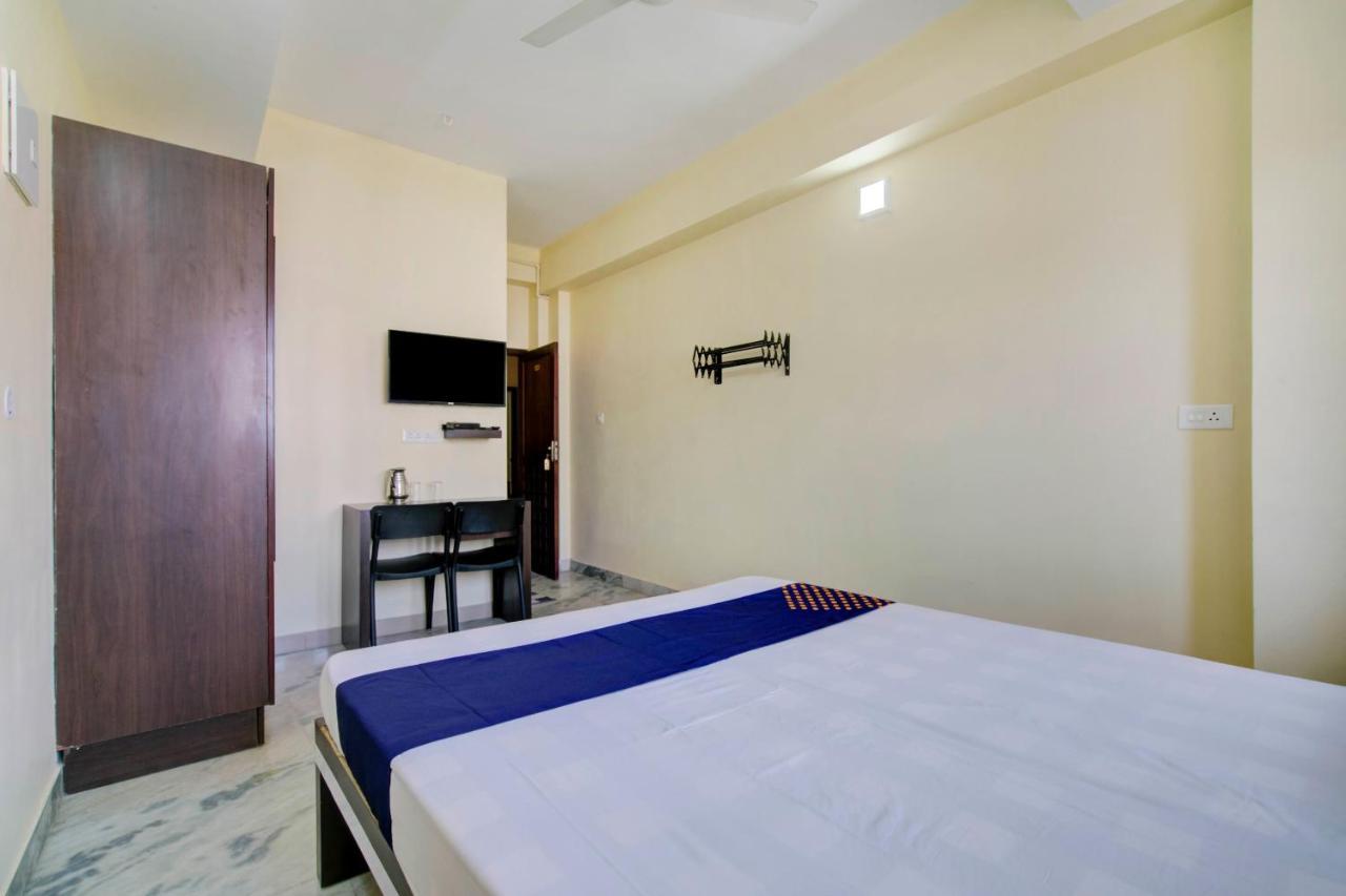 Spot On 77576 Thomson 2* Kochi
