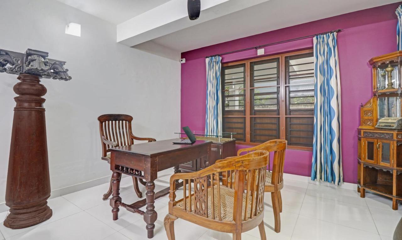 Treebo Backpackers Hotel Kochi