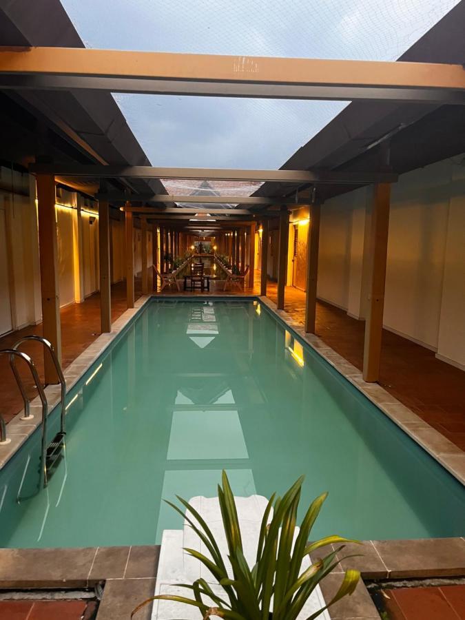 Presidency Artotel, Hotel *