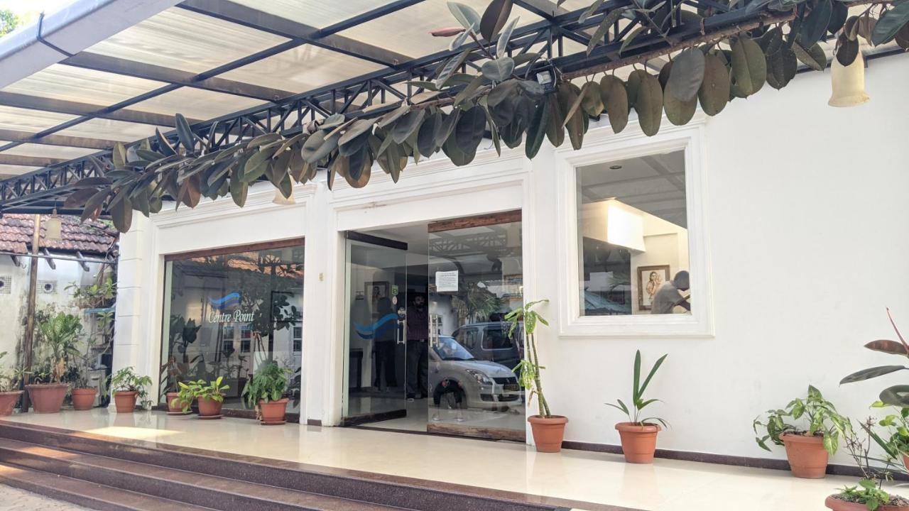 Centre Point * Kochi