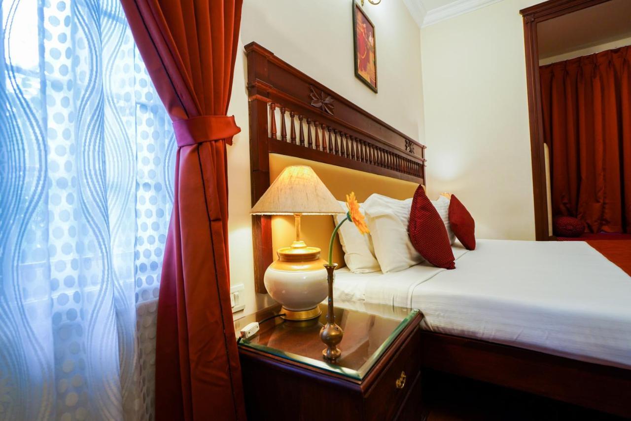 Arches Hotel