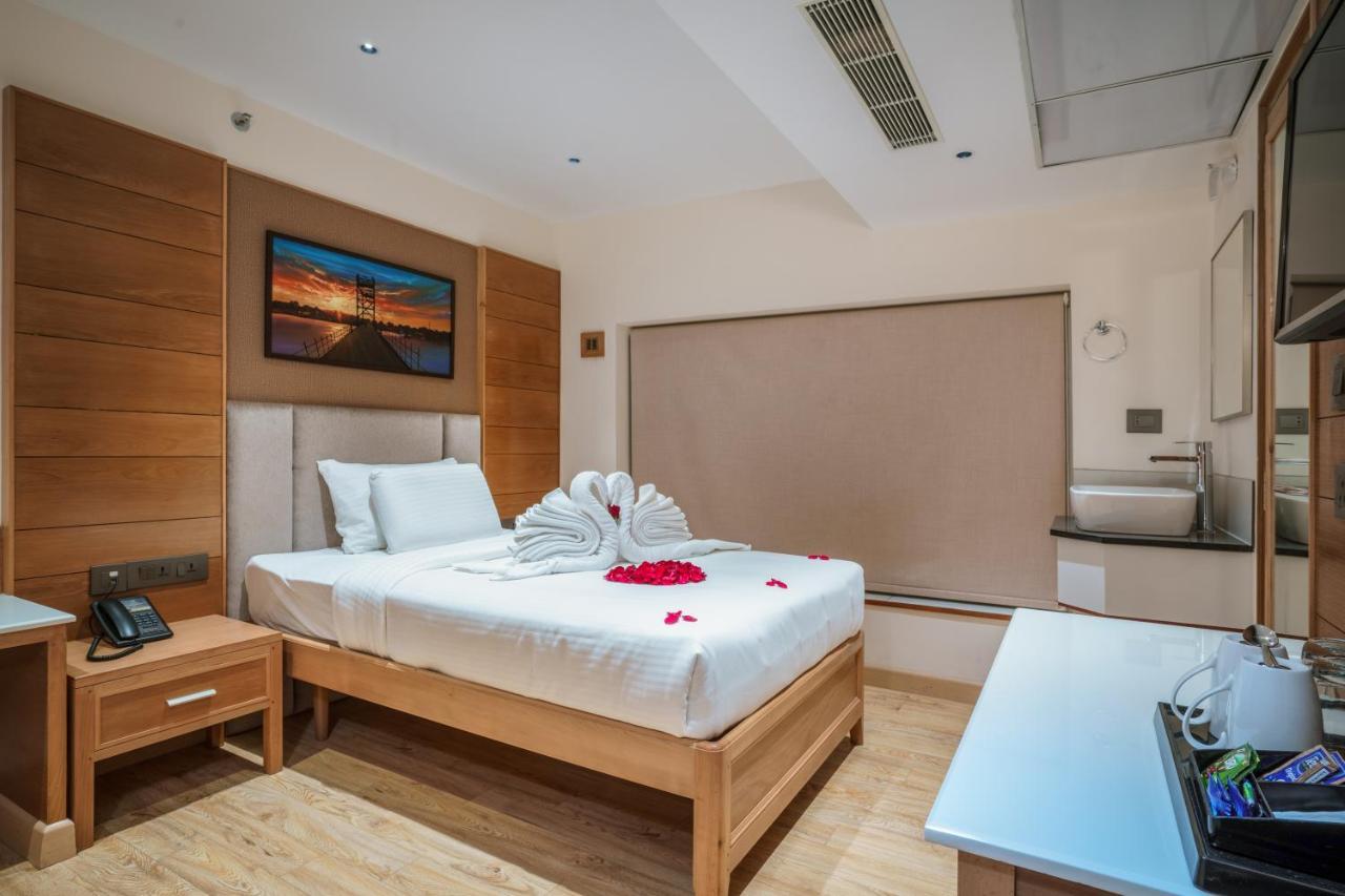 Hotel Townbridge & *