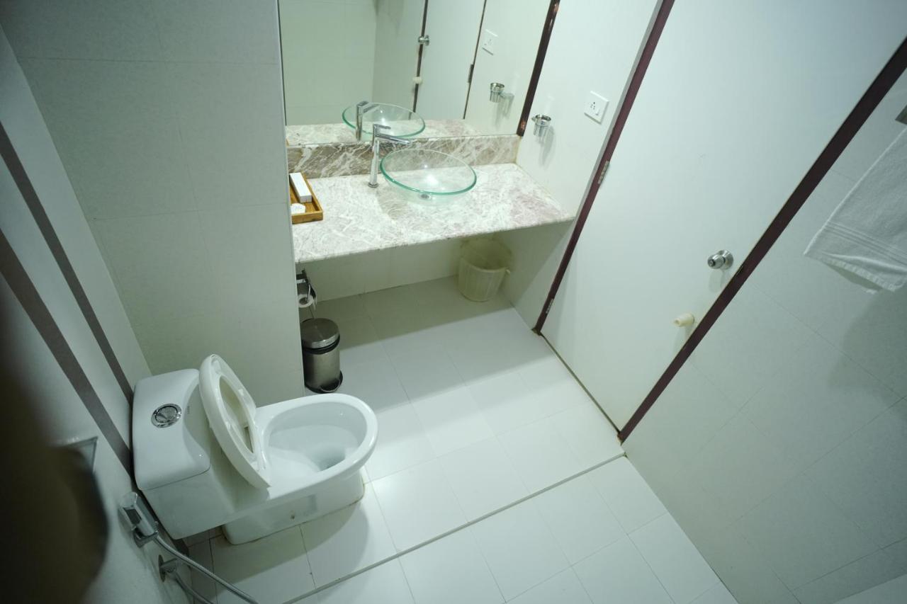 Aquaria The Boutique Hotel 3*