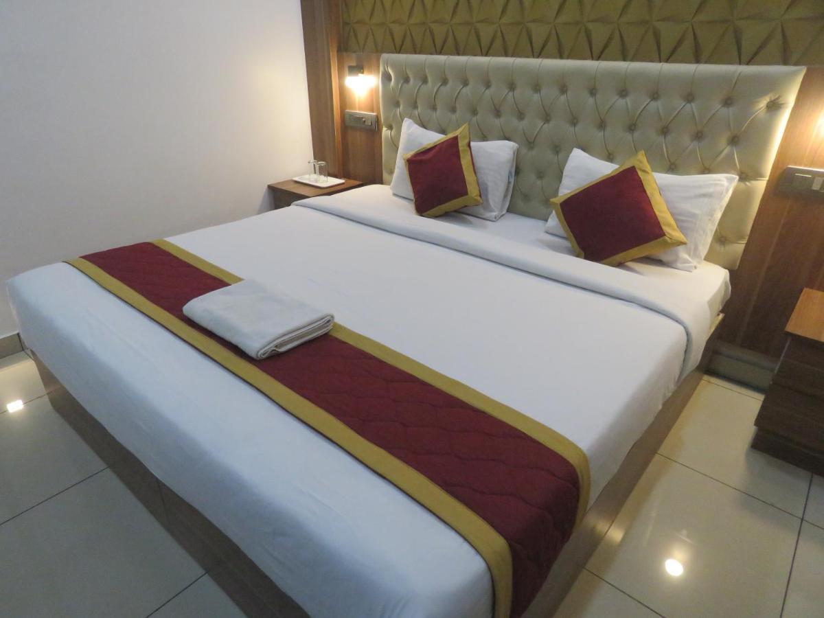 Reegate Near South Railway Station Hotel 3*