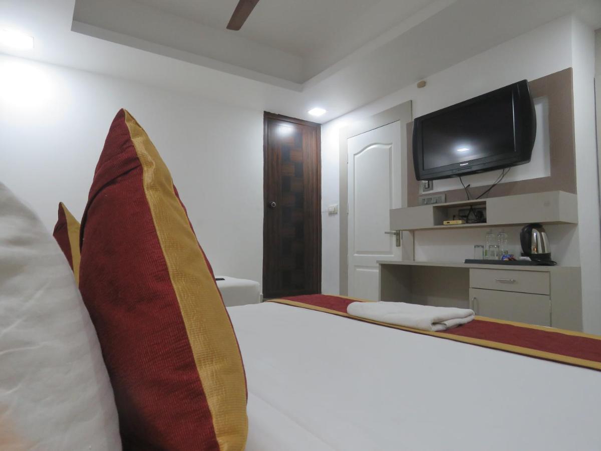 Reegate Near South Railway Station Kochi