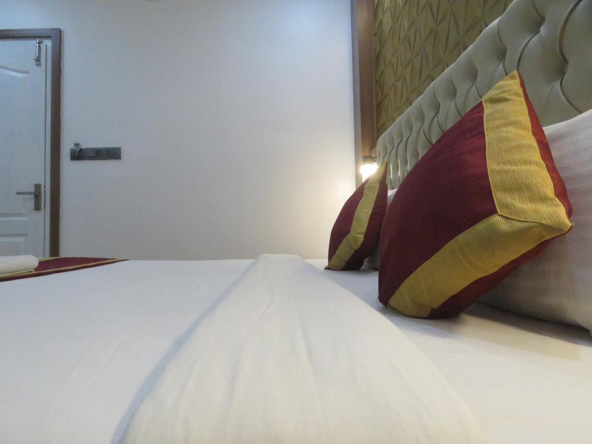 Hotel Reegate Near South Railway Station