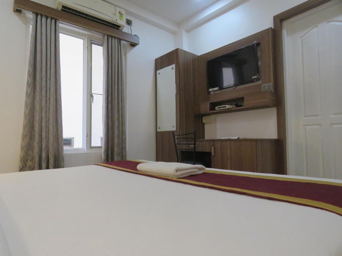 Hotel Reegate Near South Railway Station