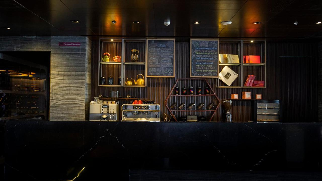 Crowne Plaza By Ihg 5*