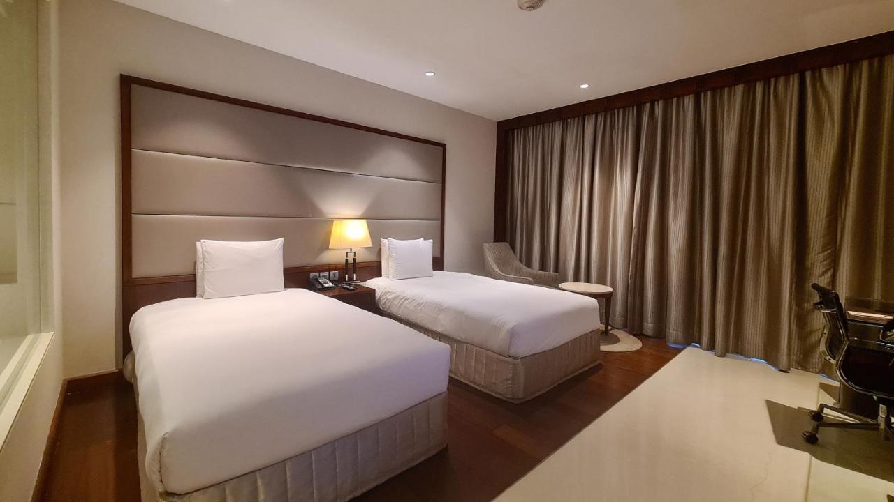 Crowne Plaza By Ihg Hotel 5*