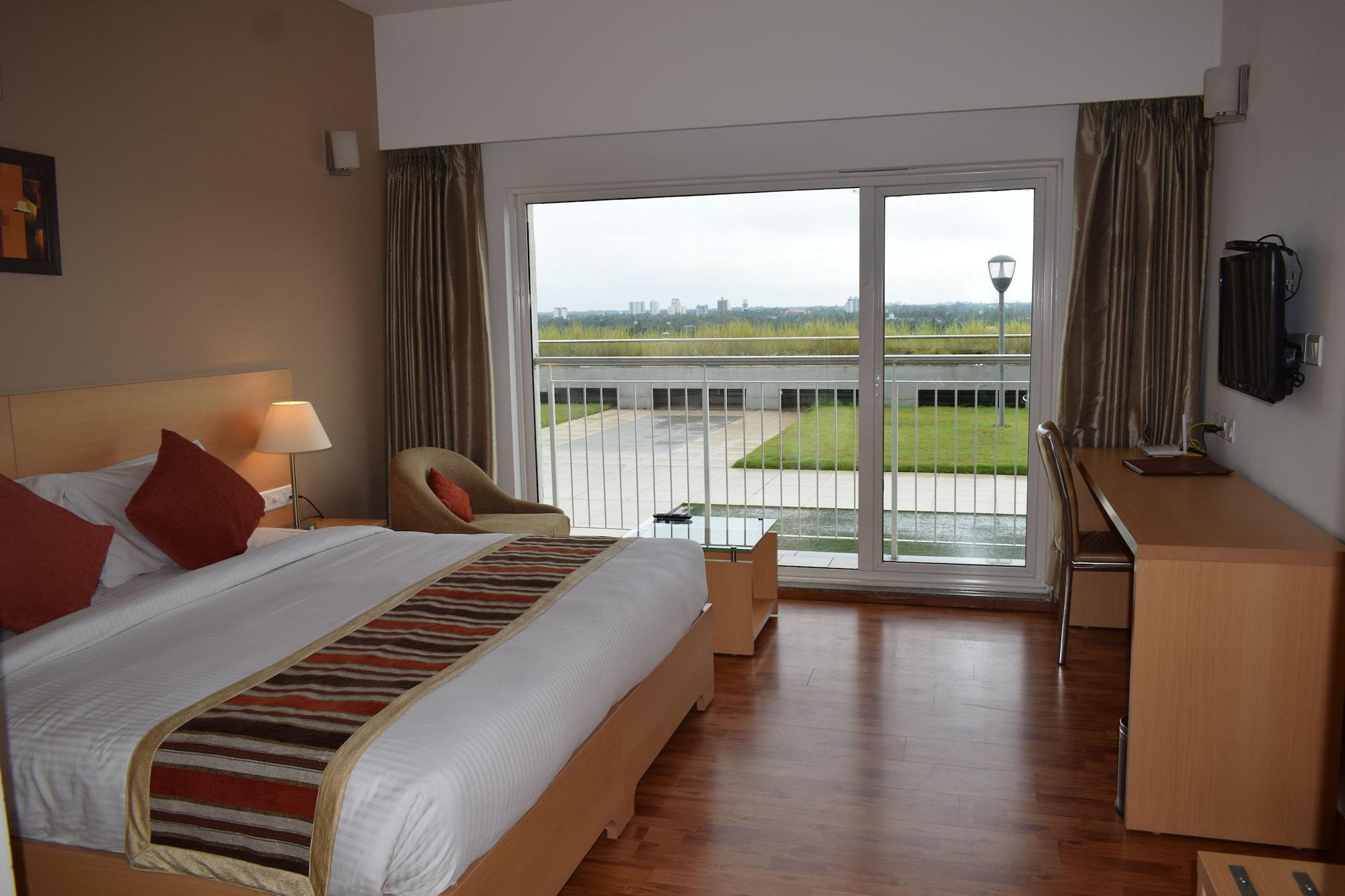 Starlit Hotel 4*