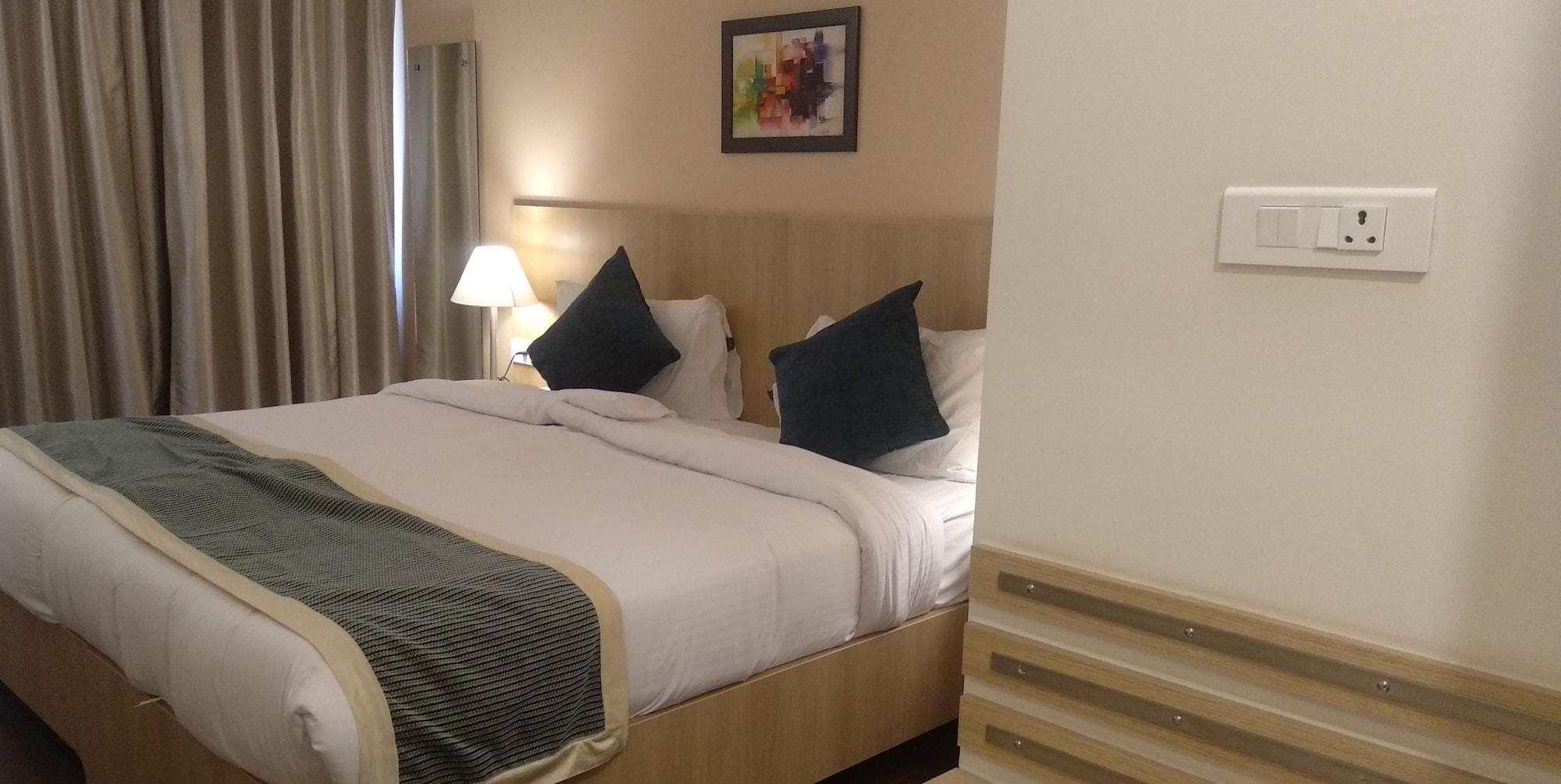 Hotel Starlit 4*
