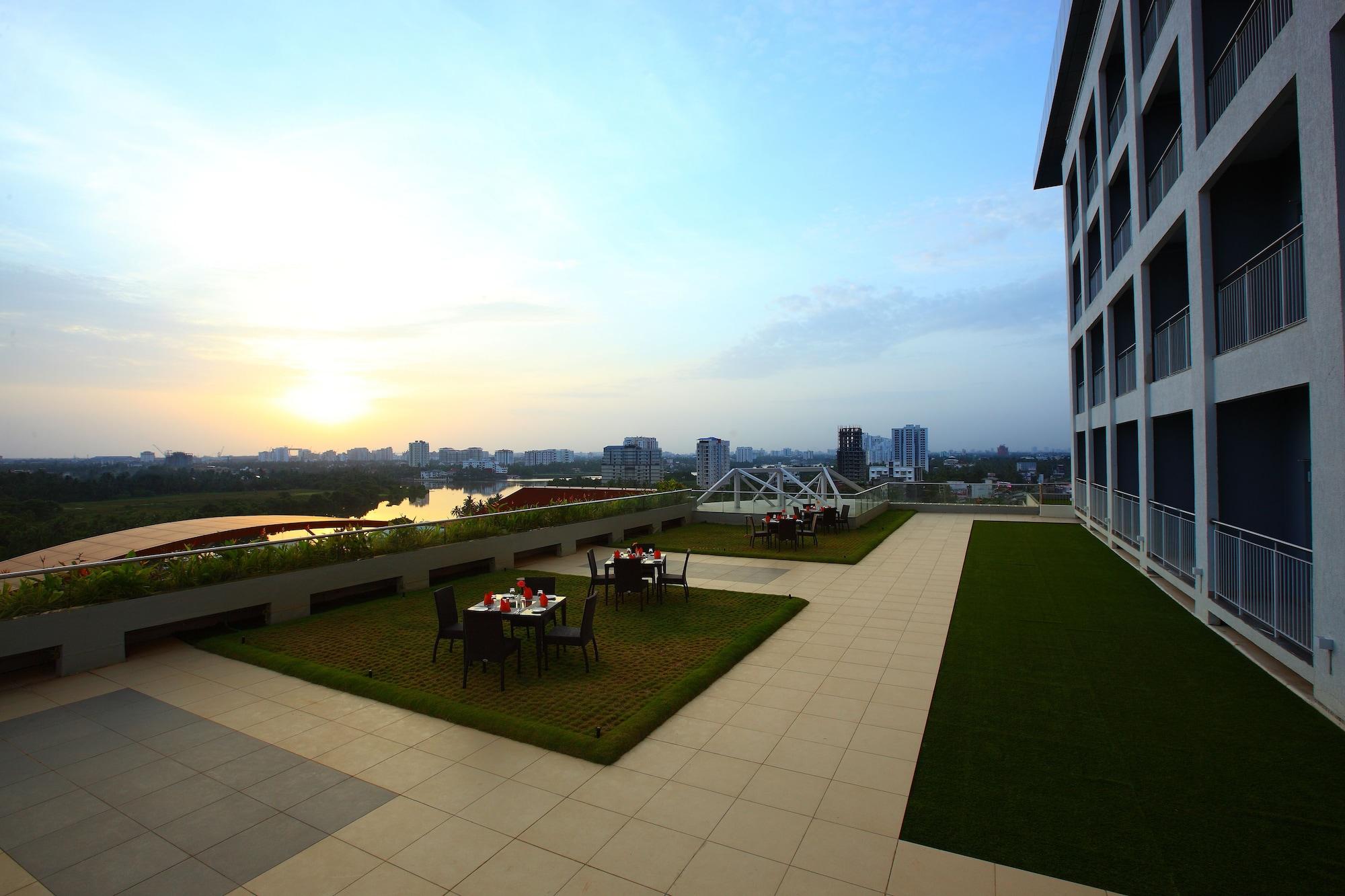 Starlit 4* Kochi