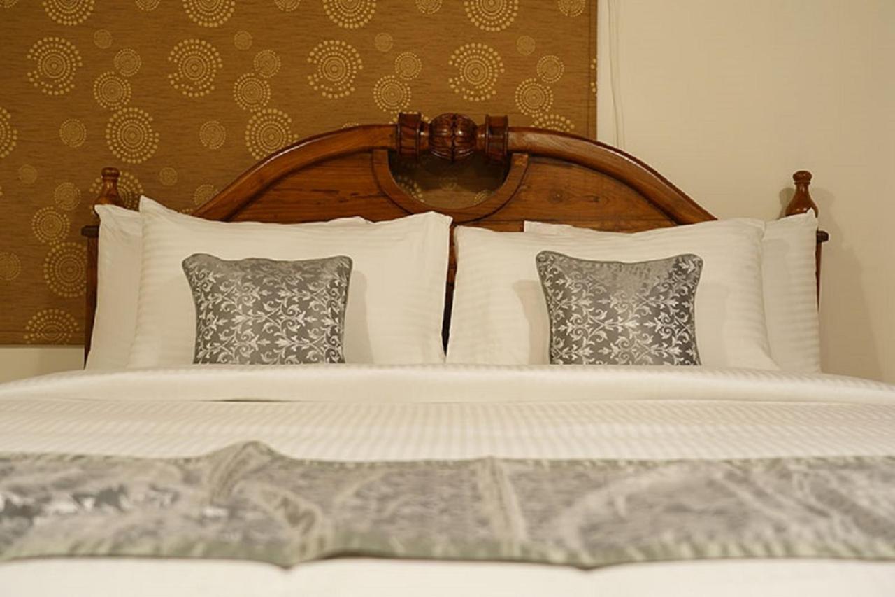 Alfred Place Hotel Kochi