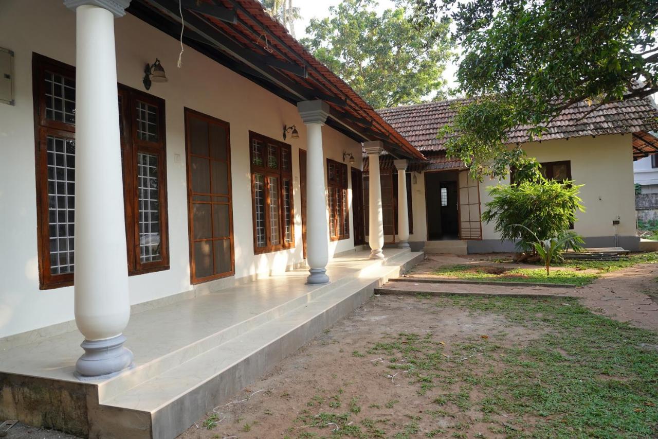Alfred Place Hotel
