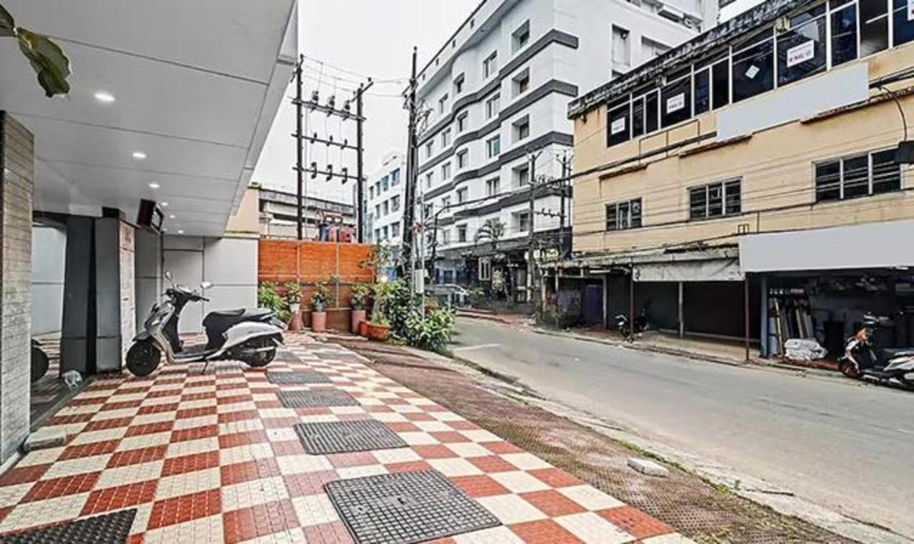 Fabhotel Pgs Hotel
