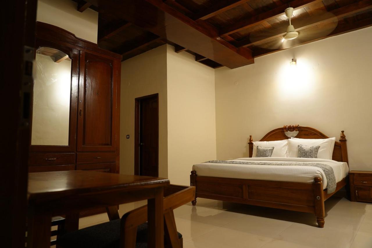 Alfred Place Hotel Kochi