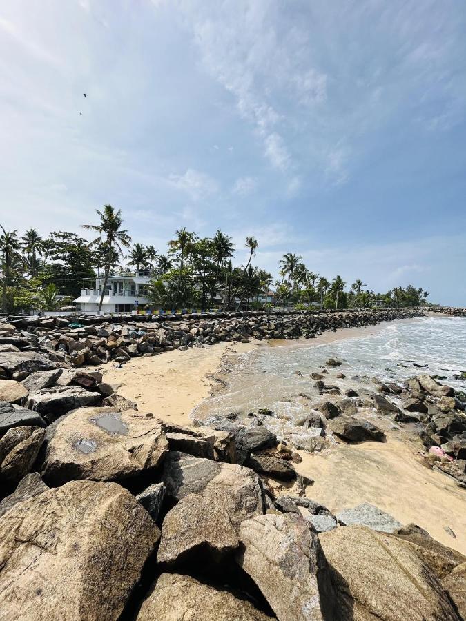Chameleon Resort, Cherai Bed & Breakfast *