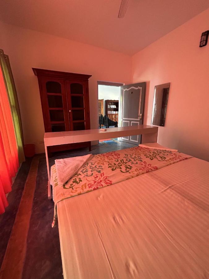 Chameleon Resort, Cherai Bed & Breakfast Kochi