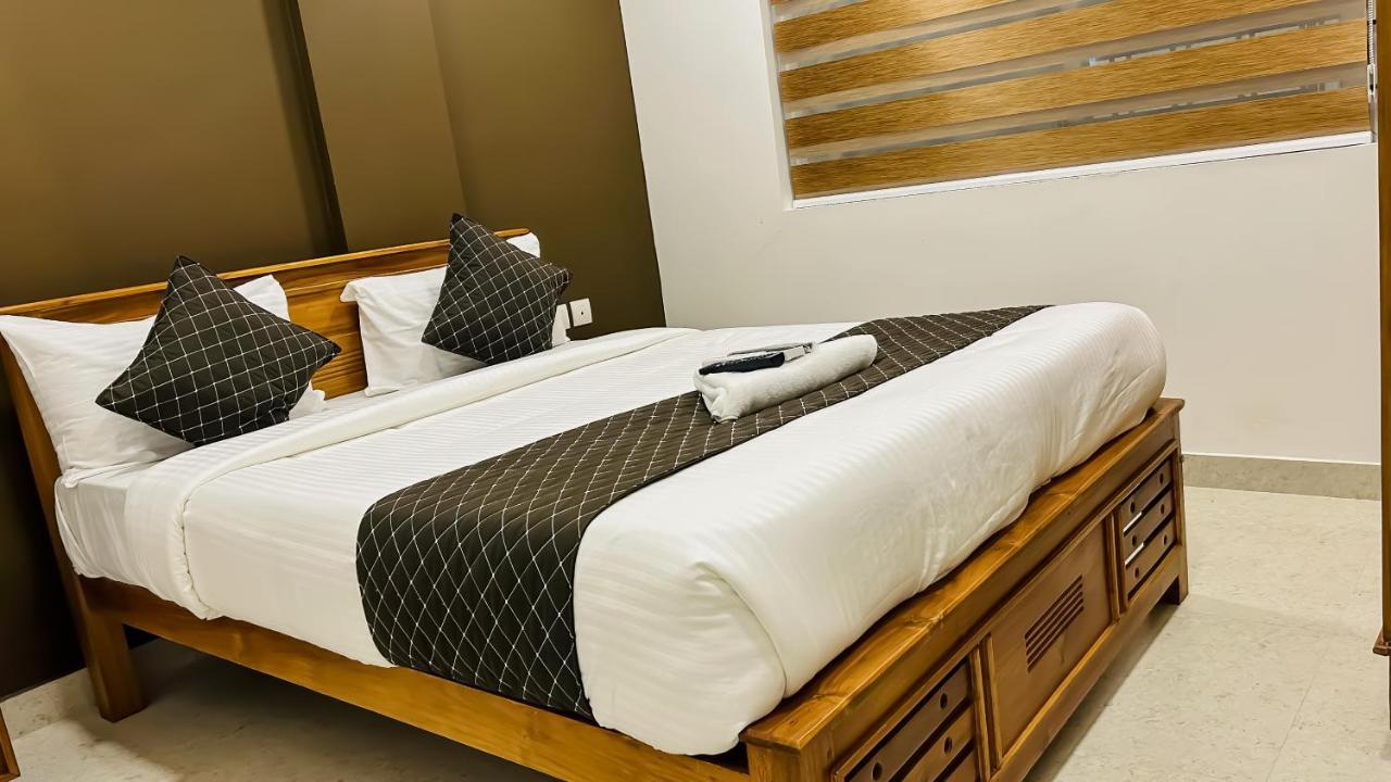 Emerald Hotel